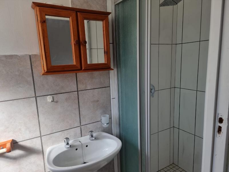 To Let 2 Bedroom Property for Rent in Hartenbos Central Western Cape